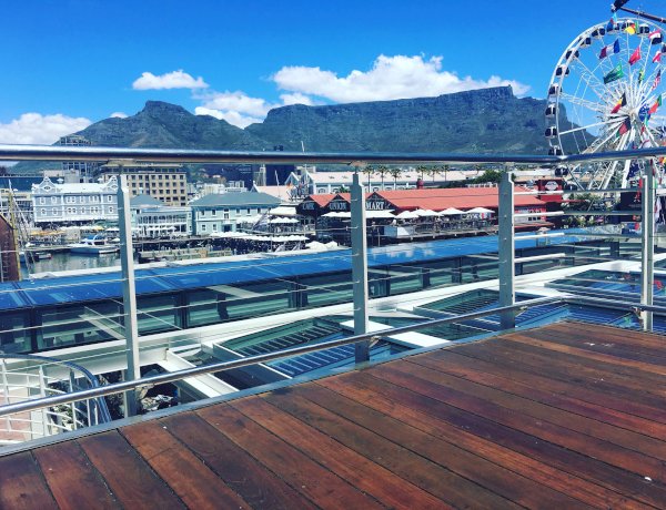 Travel Smart: Your Ultimate Guide to Hassle-Free Travel